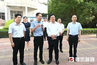 湖人打完34场比赛后17胜17负 比上赛季同期多赢3场